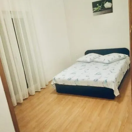 Niko 1 *
